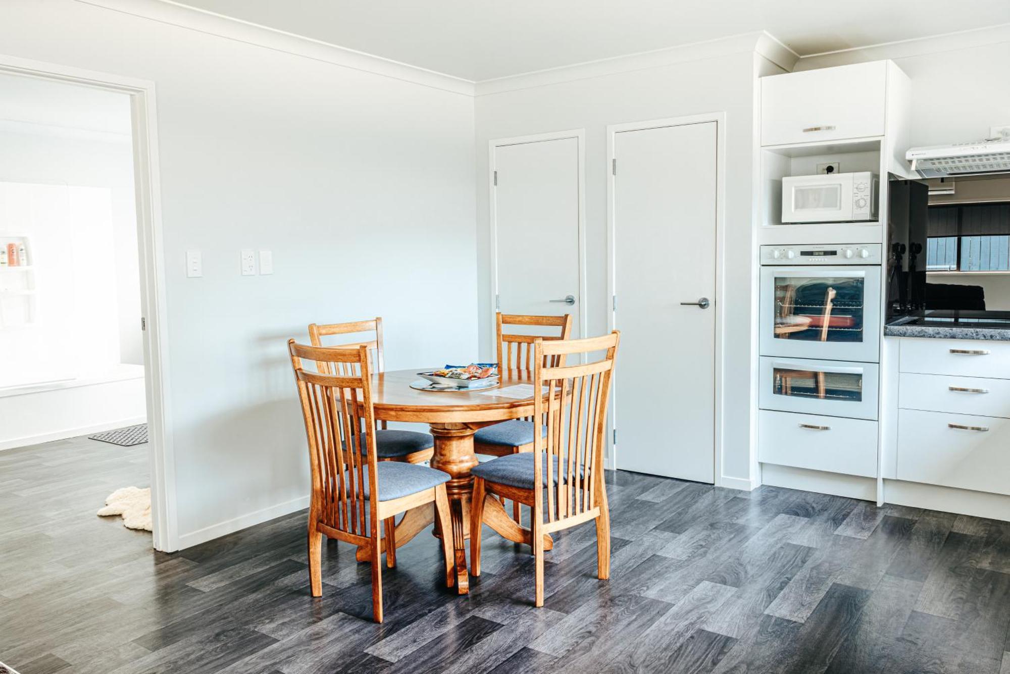 Sunrise Accommodation 와카타네 외부 사진